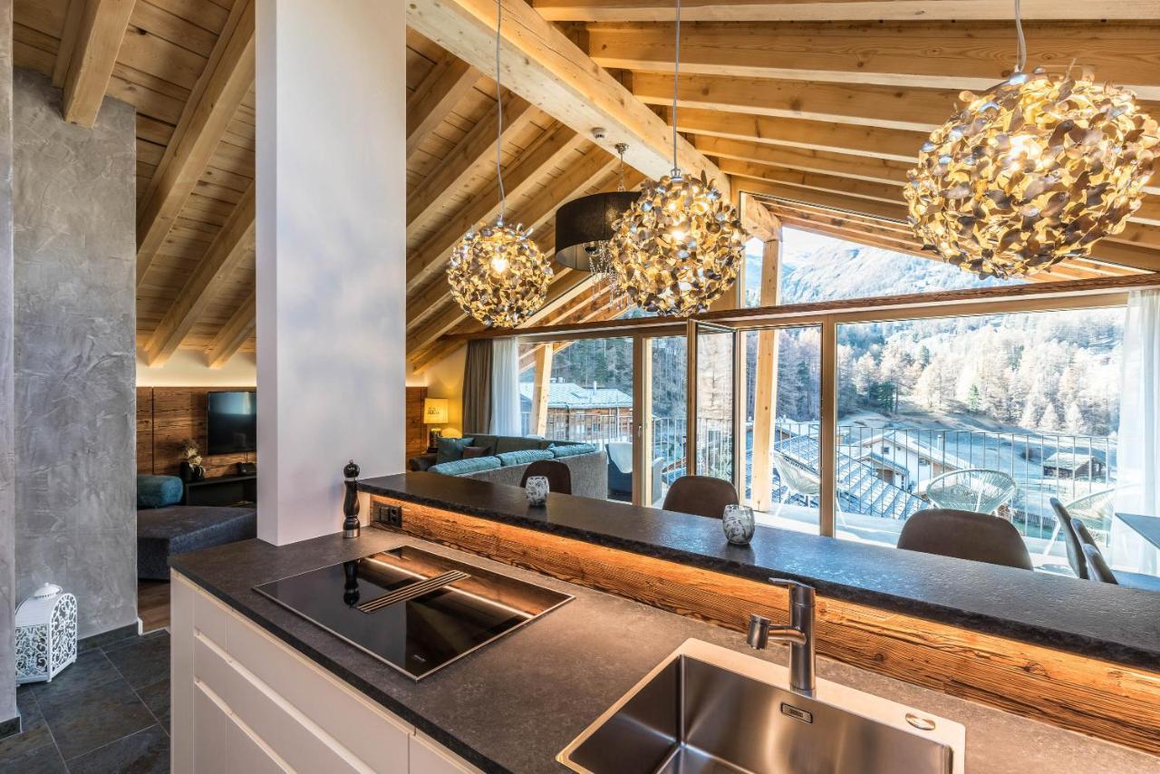 Hotel Hemizeus & Iremia Spa Zermatt Bagian luar foto