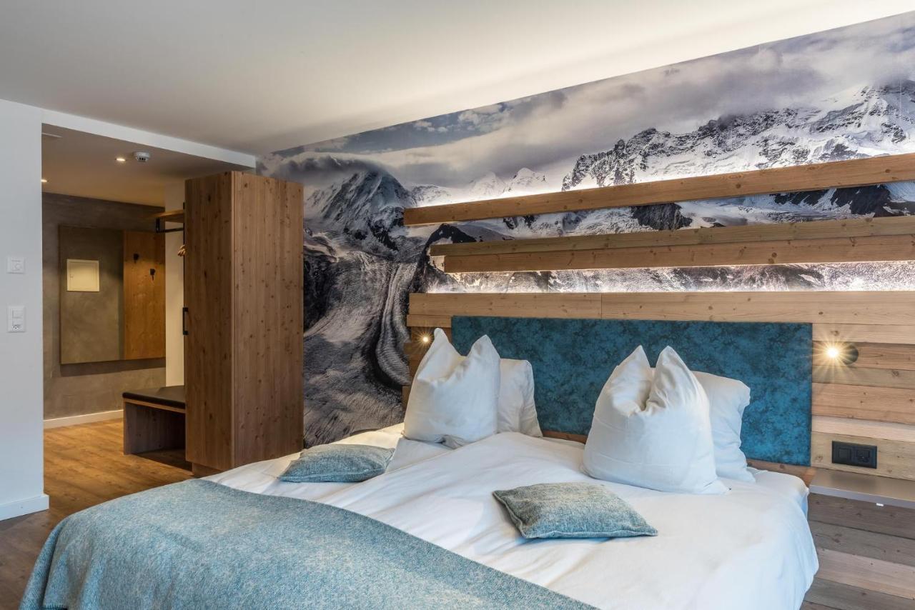 Hotel Hemizeus & Iremia Spa Zermatt Bagian luar foto