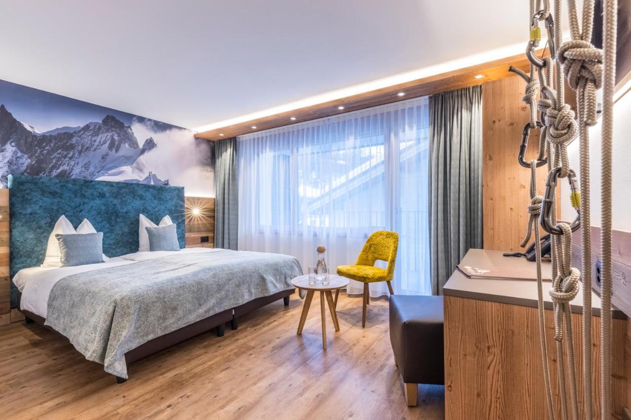 Hotel Hemizeus & Iremia Spa Zermatt Bagian luar foto