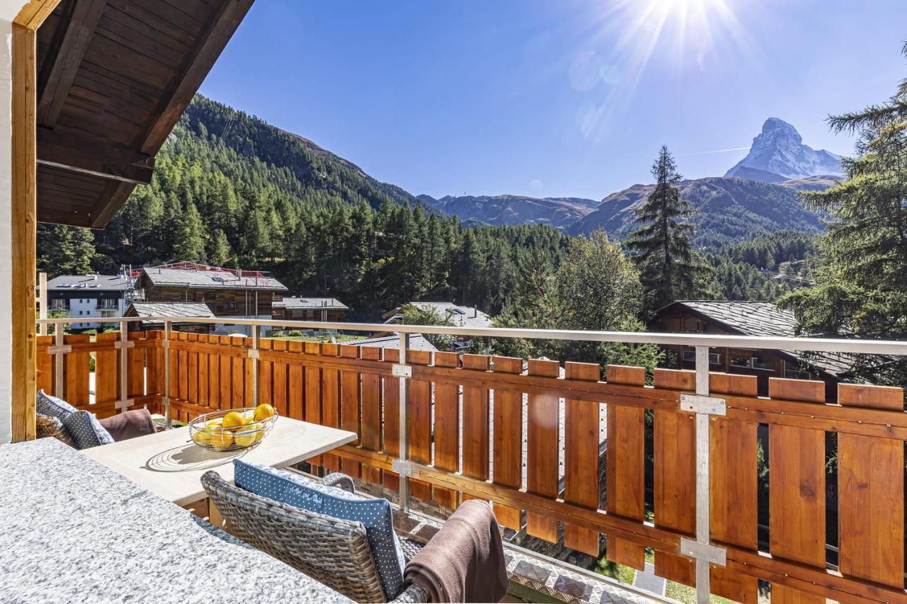 Hotel Hemizeus & Iremia Spa Zermatt Bagian luar foto