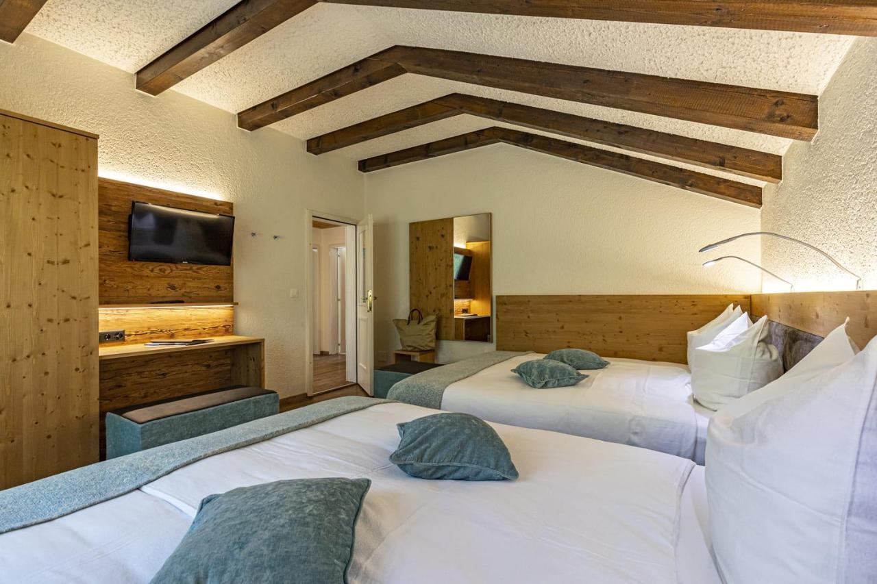 Hotel Hemizeus & Iremia Spa Zermatt Bagian luar foto